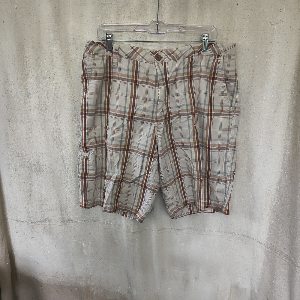 Men's Size 36" Plaid Flat Front Dockers Classic Shorts